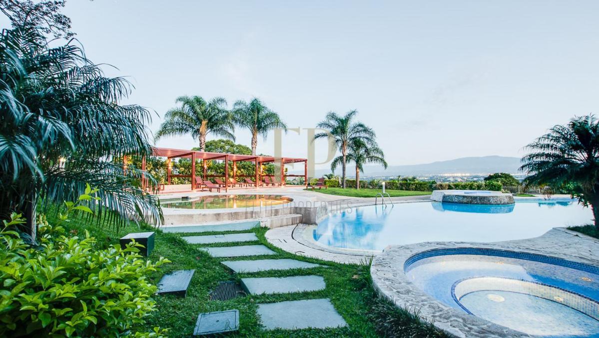 Cr Mariposa Rentals Comfortable Penthouse, Ac, Pool, Gym, Tennis Santa Ana  Exterior foto